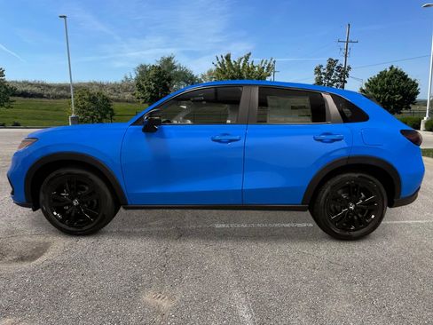 New 2027 Honda HR-V Sport image 2