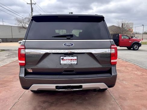 Used 2019 Ford Expedition XLT w/ Equipment Group 201A image 5