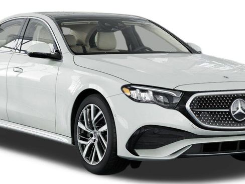 New 2026 Mercedes-Benz E 450 4MATIC Sedan image 15