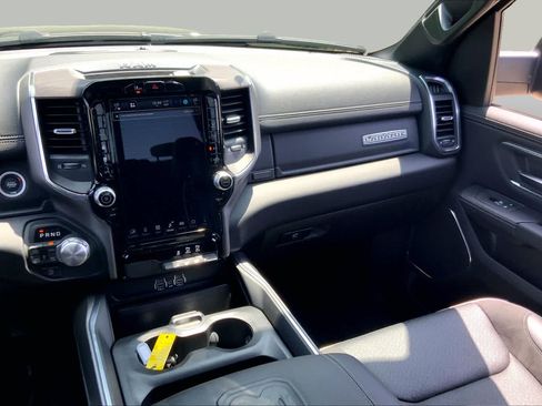 Used 2026 RAM 1500 Laramie AWD/4WD image 7