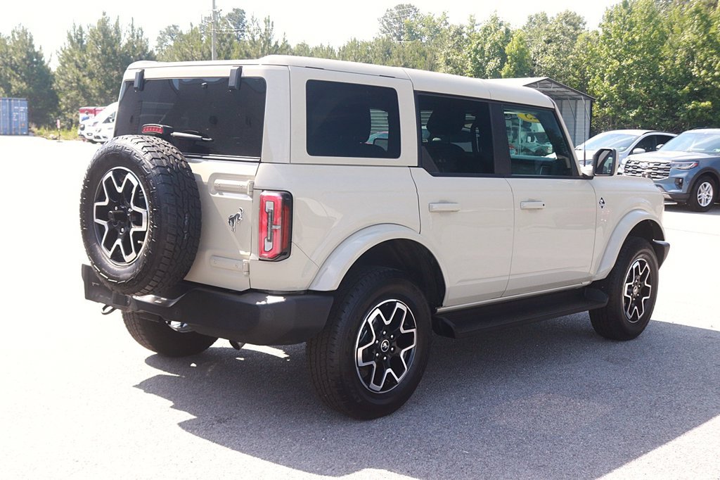 Used 2025 Ford Bronco Outer Banks AWD/4WD image 7