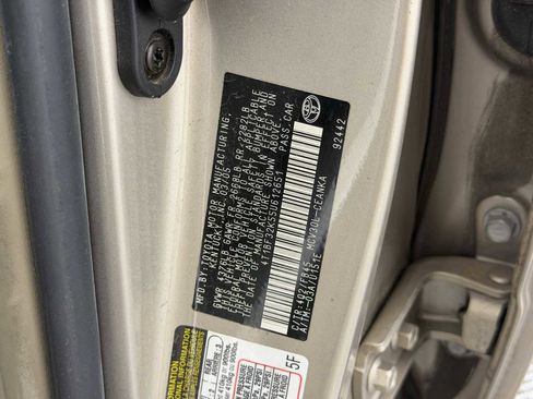 Used 2005 Toyota Camry LE image 29