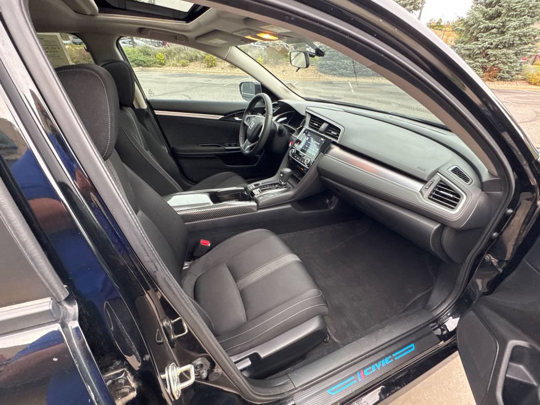 Used 2016 Honda Civic EX-T image 17