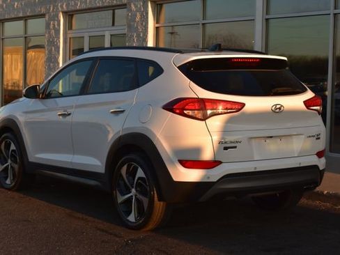 Used 2016 Hyundai Tucson Limited w/ Option Group 03 image 9