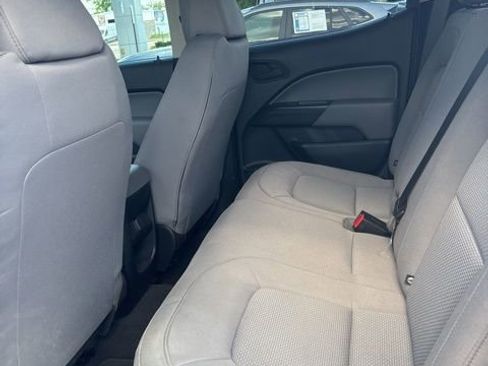 Used 2020 GMC Canyon 2WD Crew Cab w/ Convenience Package image 3