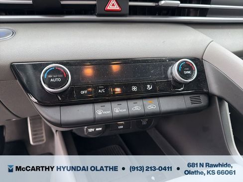 Used 2025 Hyundai Elantra Sport FWD image 22