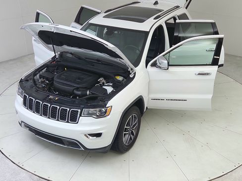 Used 2021 Jeep Grand Cherokee Limited w/ Luxury Group II RWD image 18