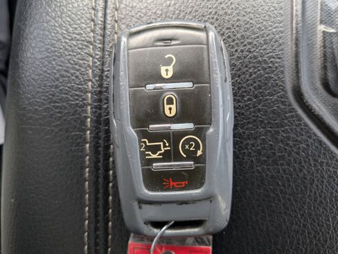 Used 2021 RAM 1500 Laramie w/ Sport Appearance Package image 29