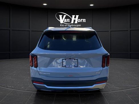 New 2026 Kia Sorento S image 12