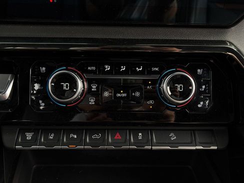 Used 2024 GMC Sierra 3500 AT4 w/ AT4 Premium Plus Package image 26