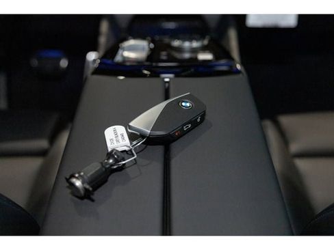 New 2026 BMW 540i xDrive w/ M Sport Package image 78