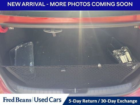 Used 2023 Hyundai Elantra SEL w/ Convenience Package FWD image 8