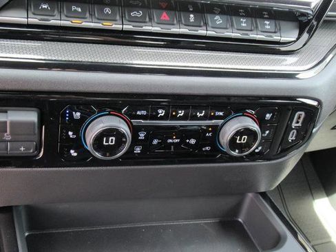 New 2025 Chevrolet Silverado 1500 ZR2 w/ Technology Package image 27