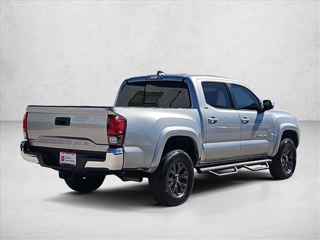 Used 2020 Toyota Tacoma SR5 RWD image 5