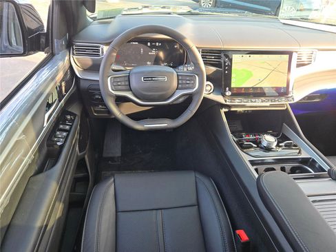 New 2026 Jeep Grand Wagoneer L Limited AWD/4WD image 23