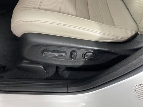 Used 2023 Honda CR-V EX-L image 23