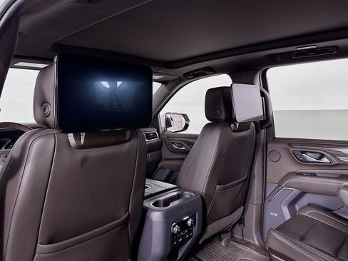 Used 2021 GMC Yukon XL Denali w/ Denali Premium Package AWD/4WD image 20
