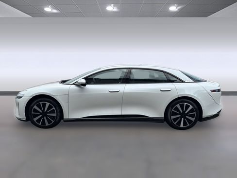 Used 2023 Lucid Air Pure AWD/4WD image 2
