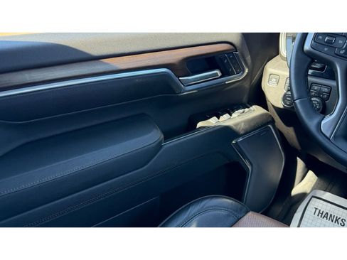 Certified 2025 Chevrolet Silverado 3500 High Country w/ Technology Package image 17