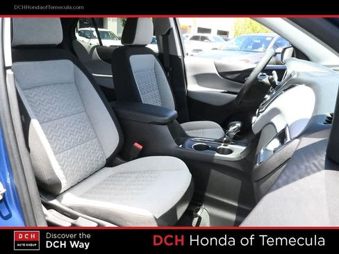 Used 2024 Chevrolet Equinox LS w/ LS Convenience Package FWD image 21