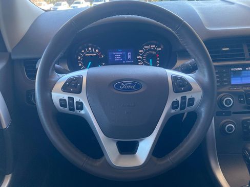Used 2013 Ford Edge SEL FWD image 13