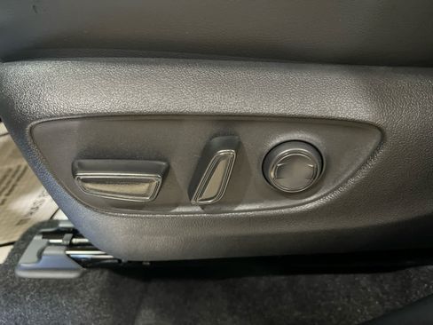 New 2026 Toyota Highlander XLE AWD/4WD image 16