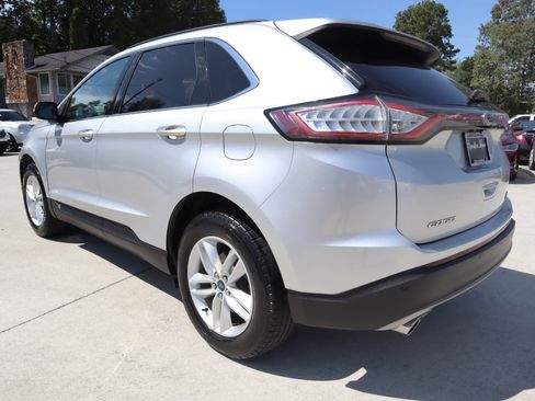 Used 2016 Ford Edge SEL image 4