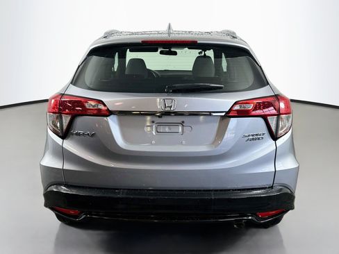 Used 2019 Honda HR-V Sport image 6