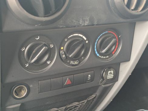 Used 2010 Jeep Wrangler Sport image 27