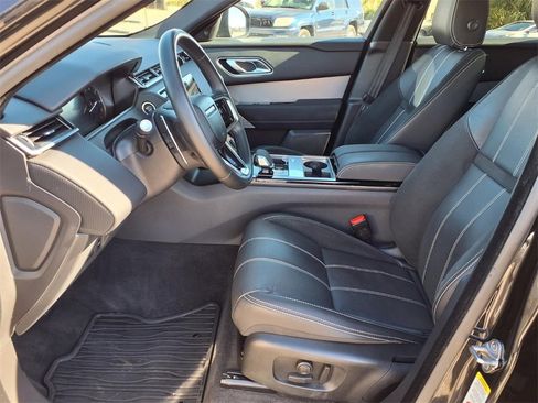 Used 2022 Land Rover Range Rover Velar R-Dynamic S image 23