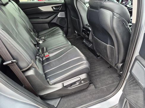 Used 2025 Acura MDX SH-AWD w/ Technology Package image 34