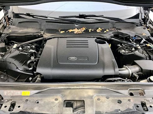 Used 2022 Land Rover Discovery S R-Dynamic image 12