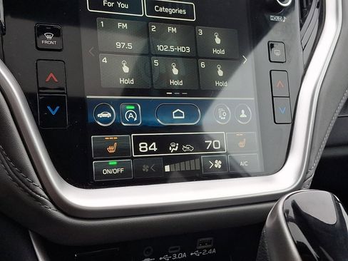 Used 2024 Subaru Outback Premium image 16