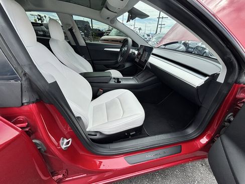 Used 2022 Tesla Model 3 Long Range image 18