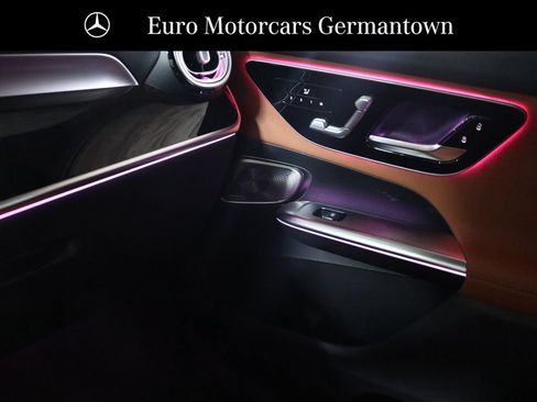 Used 2026 Mercedes-Benz GLC 300 4MATIC image 32