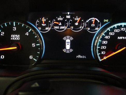 Used 2019 GMC Yukon Denali w/ Denali Ultimate Package AWD/4WD image 18