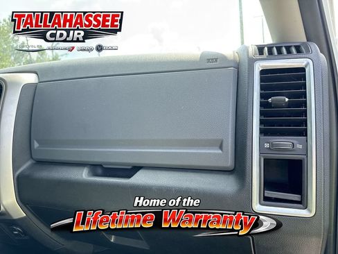 Used 2019 RAM 1500 Classic SLT RWD image 22