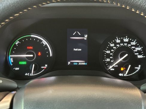 Used 2024 Toyota Sienna XLE Woodland Edition AWD/4WD image 33