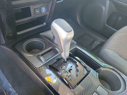 Used 2021 Toyota 4Runner TRD Off-Road image 24