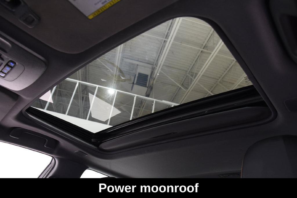 Used 2019 Toyota Avalon XSE w/ All Weather Liner Package FWD image 12