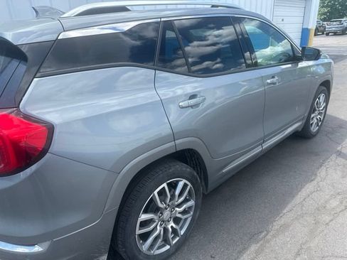 Used 2023 GMC Terrain Denali AWD/4WD image 7