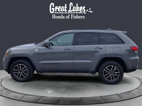 Used 2020 Jeep Grand Cherokee Trailhawk AWD/4WD image 2