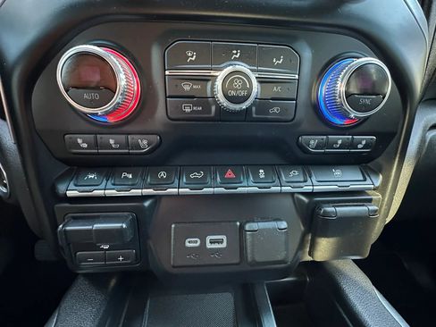 Used 2019 GMC Sierra 1500 SLT w/ SLT Premium Plus Package image 33