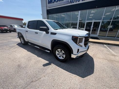 Used 2022 GMC Sierra 1500 Pro w/ Convenience Package AWD/4WD image 2