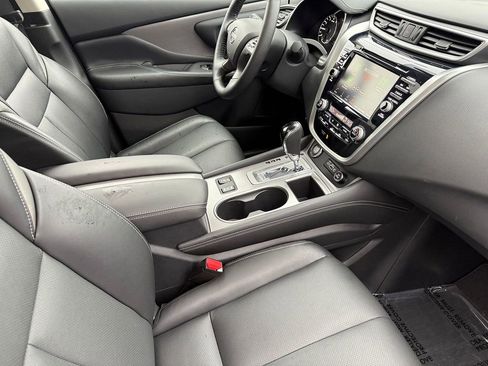 Used 2024 Nissan Murano SL image 17