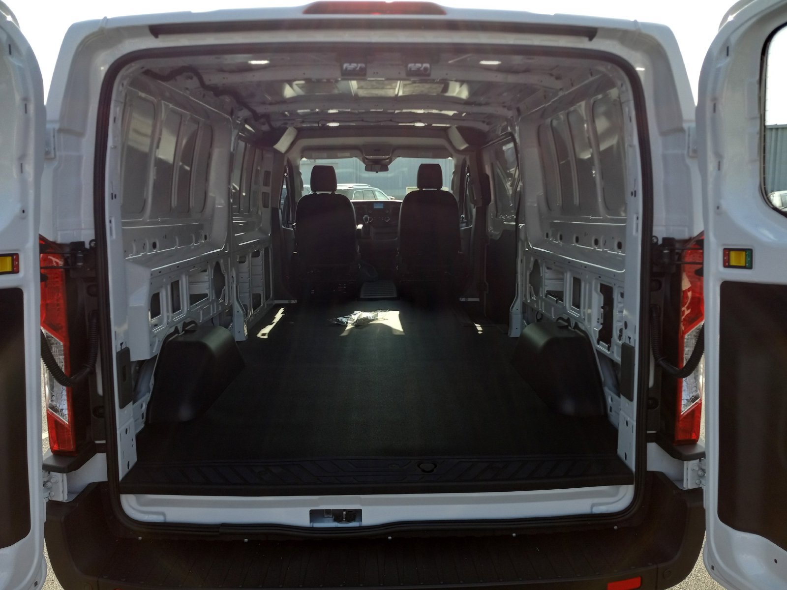 Used 2025 Ford Transit 150 Low Roof AWD image 10