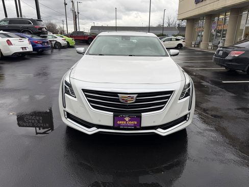Used 2018 Cadillac CT6 Premium Luxury image 2