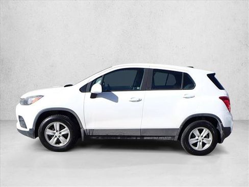 Used 2018 Chevrolet Trax LS w/ LPO, Protection Package image 2