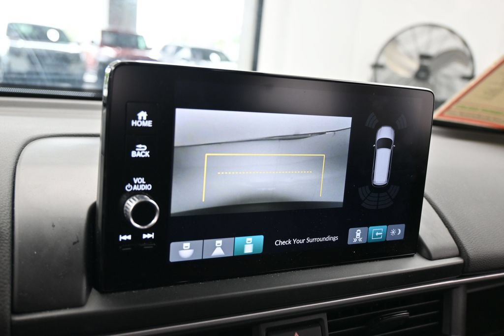 Used 2025 Honda Pilot EX-L image 23