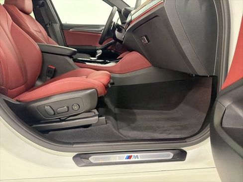 Used 2025 BMW X4 xDrive30i w/ Premium Package AWD/4WD image 20